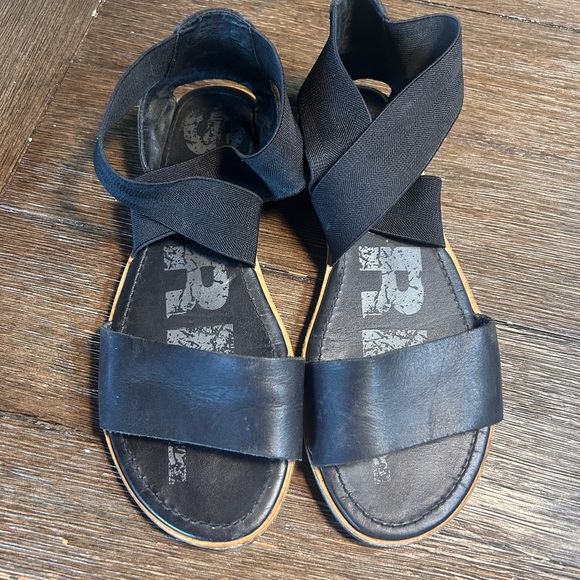 Sorel Ella leather stretch straps gladiator sandals size 7.5 - Picture 2 of 8